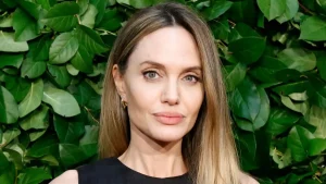 Read more about the article “Angelina Jolie’s Sons Witnessed Her Pain On Set”