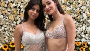Read more about the article Suhana Khan Cheers Ananya Panday’s Filmfare Win
