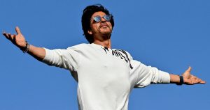 Read more about the article “SRK Aimed To break South Asian Stereotypes At Met Gala”