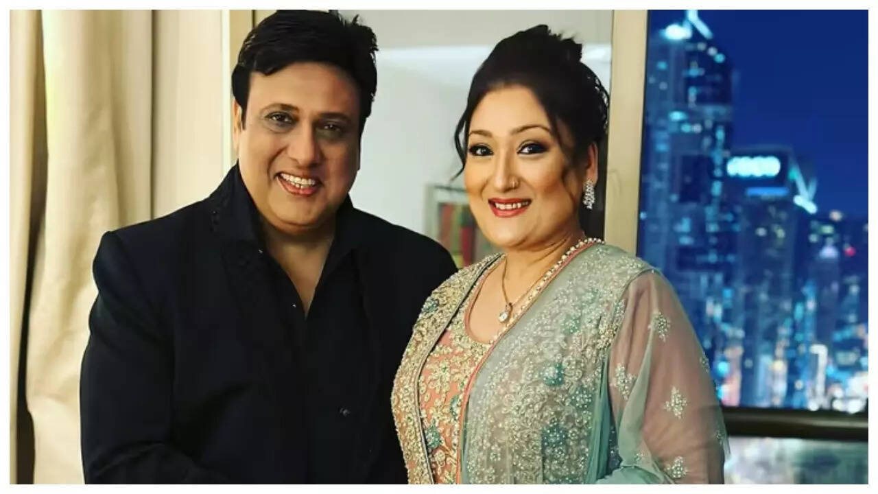 Read more about the article Govinda & Sunita celebrate Ganesh Chaturthi Together