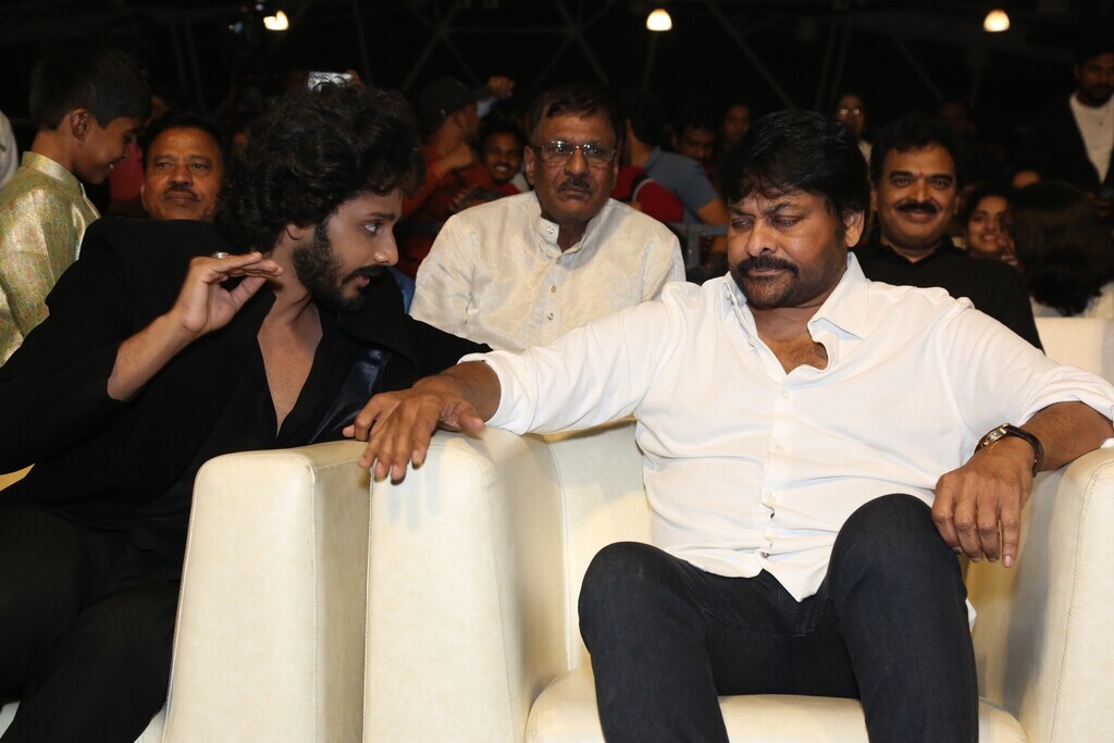 Read more about the article AI Film Chiranjeevi Hanuman Announced, Motwane Reacts
