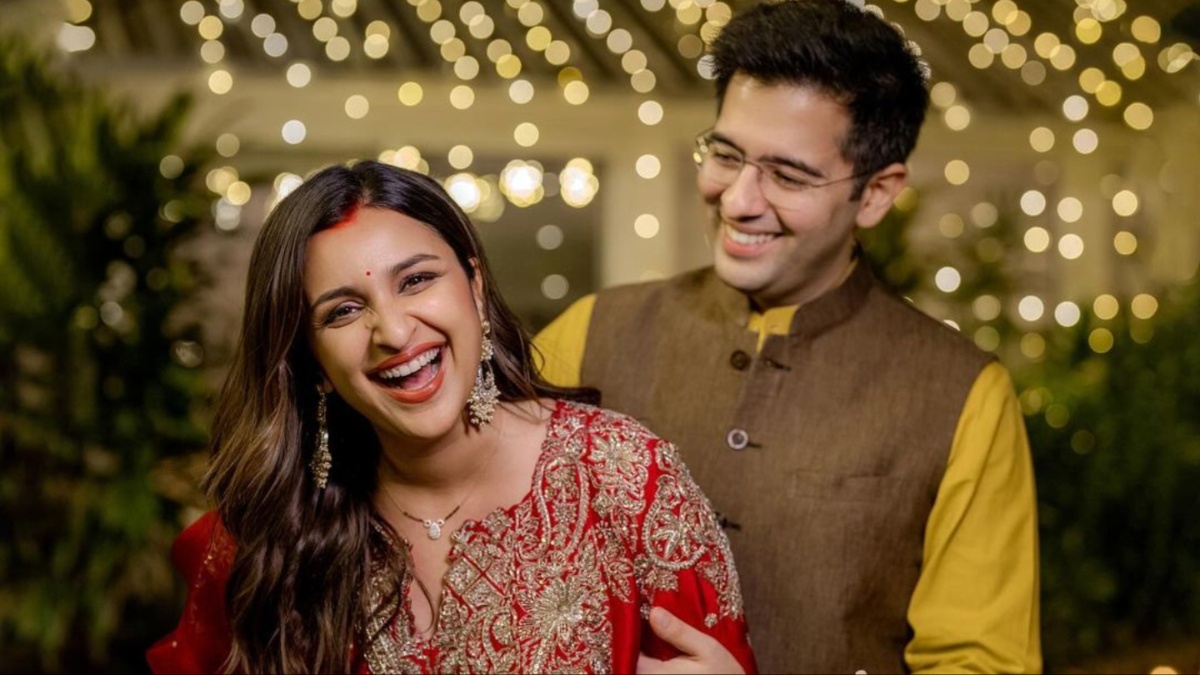 Read more about the article “Parineeti & Raghav Expecting Baby”