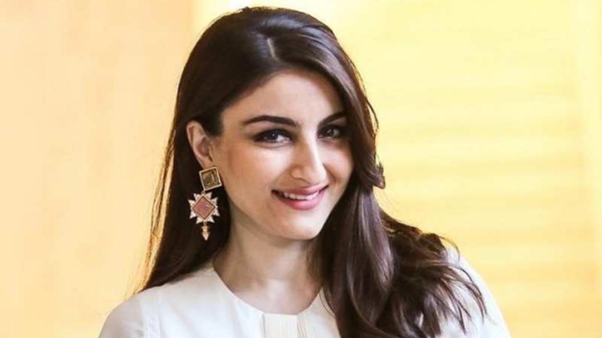 Read more about the article Soha Ali Khan On Why Rang De Basanti Cast Returned Their Fees