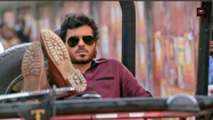 Divyenndu as Munna Bhaiya in Mirzapur season 1 iconic scene